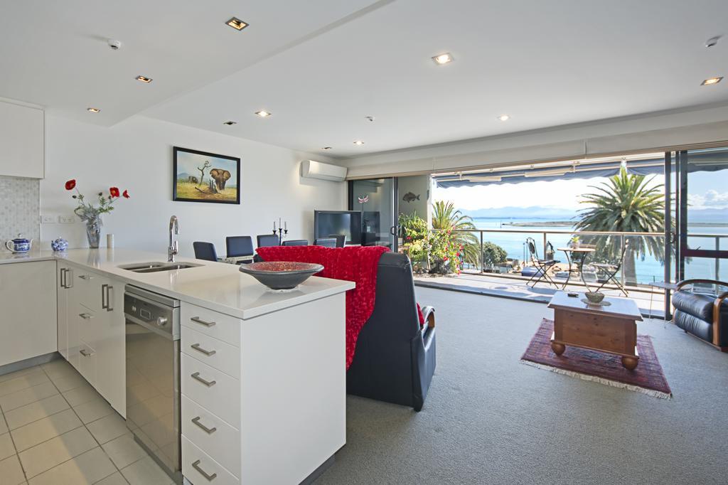 Waterfront Escape Apartment เนลสัน ภายนอก รูปภาพ